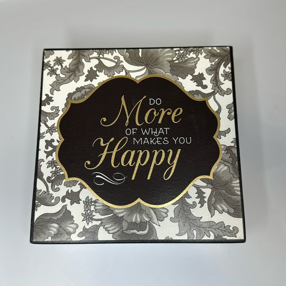 🖤Happy quote home decor. Black Gold White Polka dots. Wooden box. Gray flowers